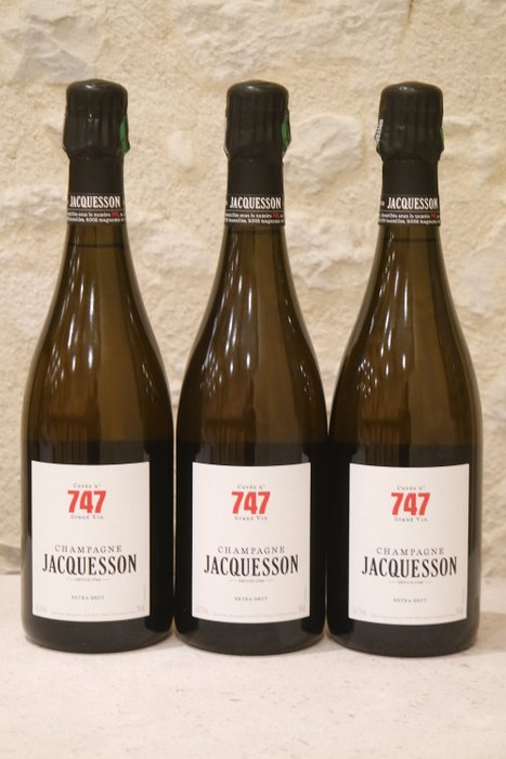 Jacquesson Cuvée n° 747 - Champagne Extra Brut - 3 Flasker (075 L)