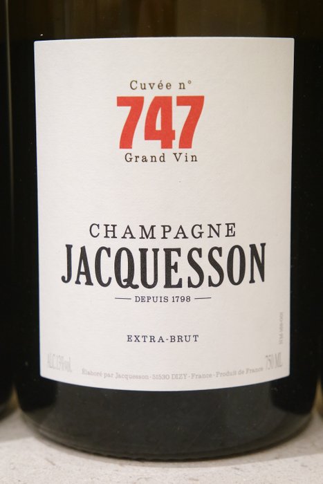 Jacquesson Cuvée n° 747 - Champagne Extra Brut - 3 Flasker (075 L)