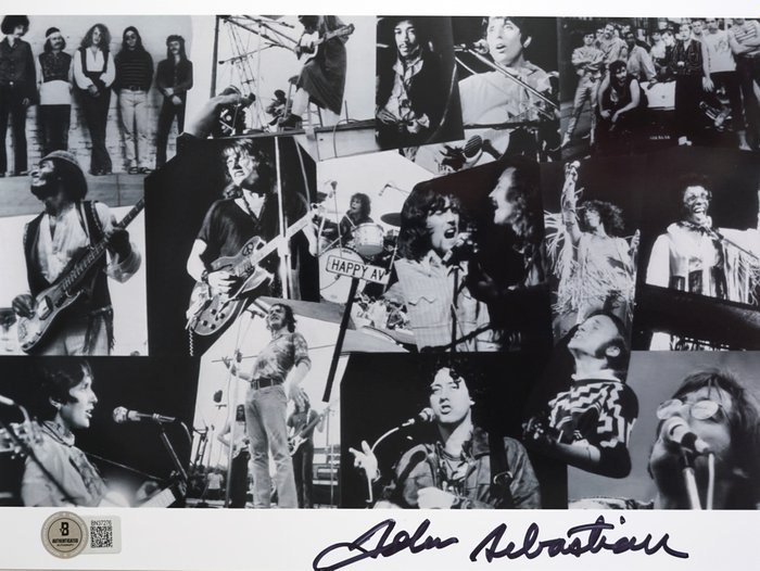 Woodstock (1969), Lovin' Spoonful - John Sebastian - Signed Photo - Beckett COA