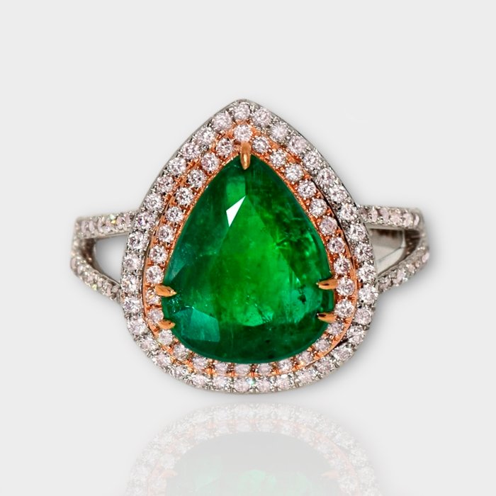 Ingen mindstepris - Ring - 18 kraat Hvidguld, Rosaguld -  4.40ct. tw. Smaragd - Diamant - IGI 3,89 ct Intens Green