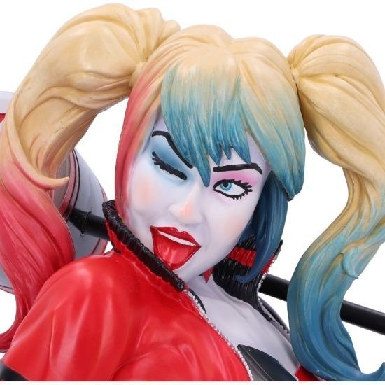 Harley Quinn Bust Sculpture - DC Comics