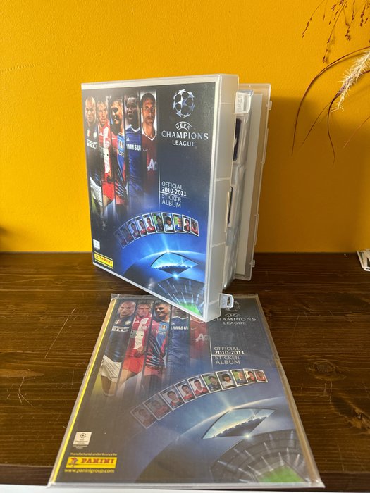 Panini - Champions League 2010/11 - 1 Empty album + complete loose sticker set