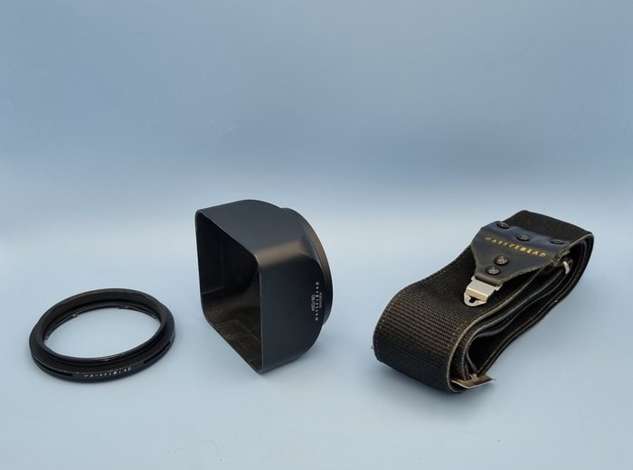 Hasselblad Lens Shade 60 / 80mm CF + Lens mounting ring 60 + Neck strap wide Linse adapter