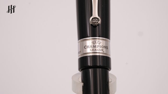 Montegrappa - Uefa Champions League Trophy (ISUTRBAC) - Kuglepen