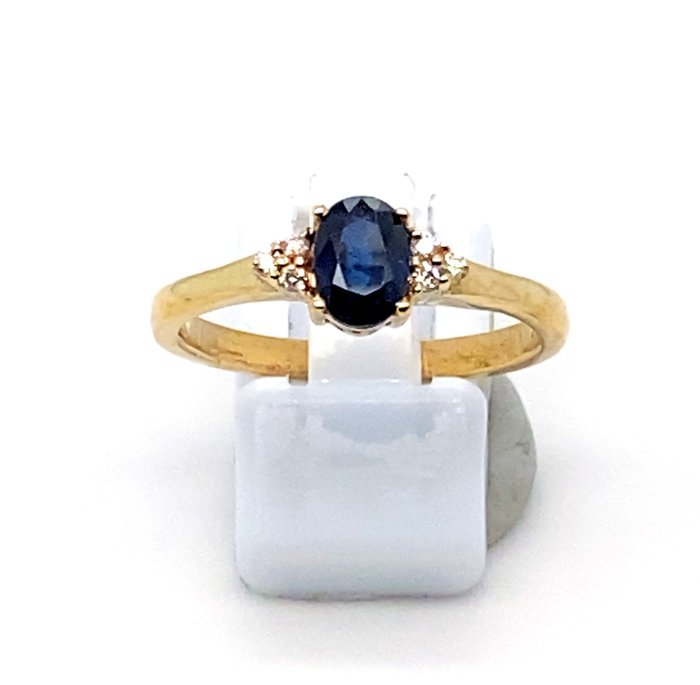 Cocktailring - 18 kraat Gulguld -  1.10ct. tw. Safir - Diamant - Diamant Safir Ring 63