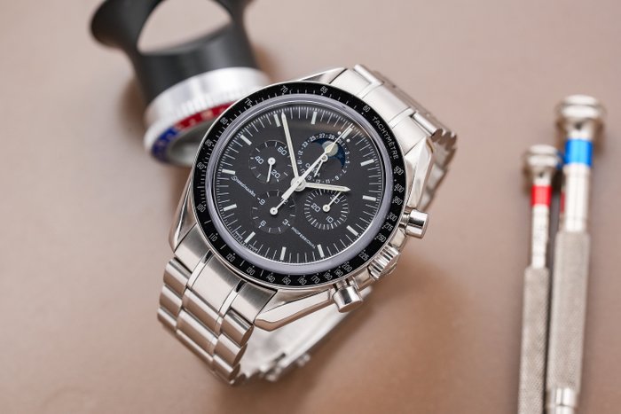 Omega - Speedmaster Professional Moonwatch Moonphase - 3876.50.31 - Mænd - 2000-2010