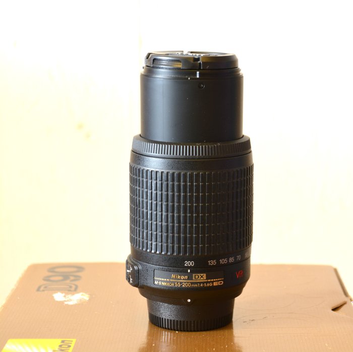 Nikon Nikor 55-200mm1:4-56DX ED VR Zoomobjektiv