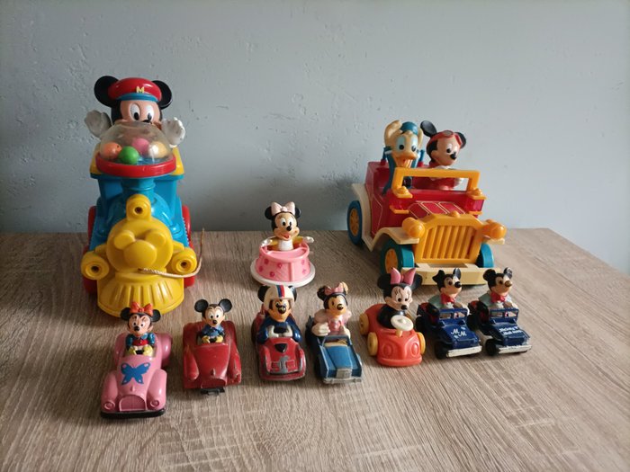 Matchbox  - Legetøjsbiler Mickey Mouse - Kina