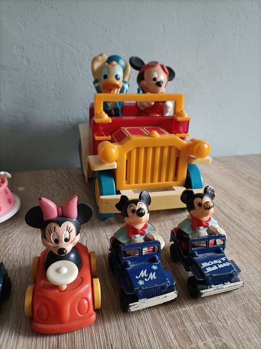 Matchbox  - Legetøjsbiler Mickey Mouse - Kina