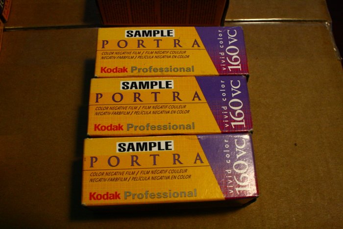 Kodak 14 rolls Portra 120/220 - expired | Ubrugt film