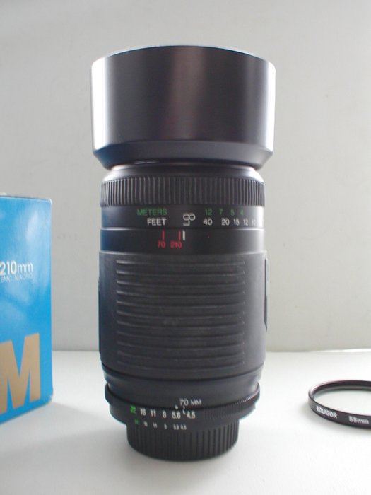 Cosina 70-210mm F/4.5-5.6 MC macro voor Nikon AF Telelinse