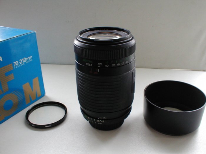 Cosina 70-210mm F/4.5-5.6 MC macro voor Nikon AF Telelinse