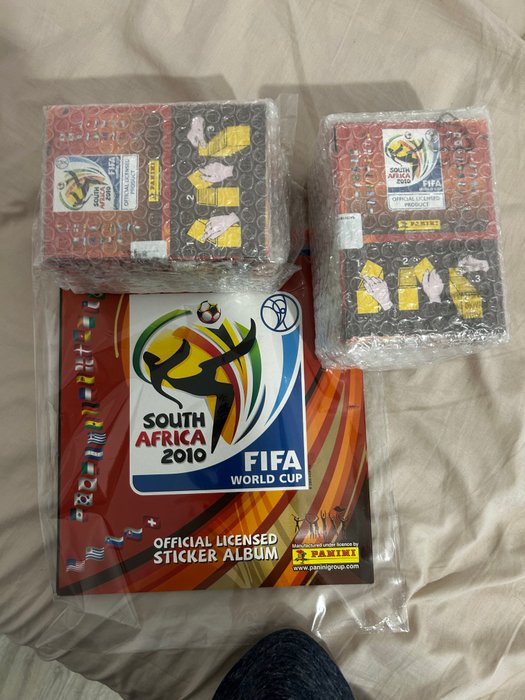 Panini - World Cup South Africa 2010 - Empty album + 2 (100 packs edition) Sealed box