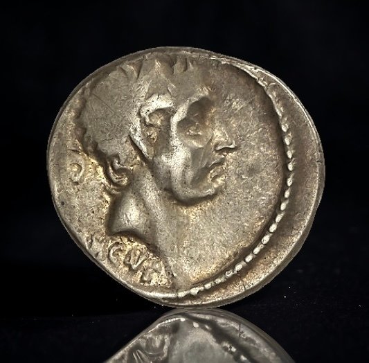 Romerska republiken. Q. Marcius Q.n. Philippus, 129 BC. Denarius Roma