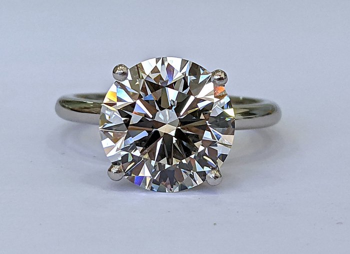 Ingen mindstepris - Ring - 14 karat Hvidguld -  5.03ct. tw. Diamant (Laboratoriedyrket) - F VS1 IGI Certificeret