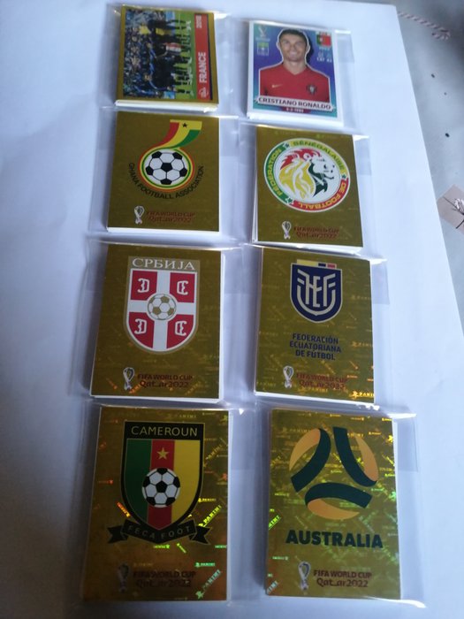 Panini - Qatar 2022 World Cup - 1 Complete loose Sticker Set