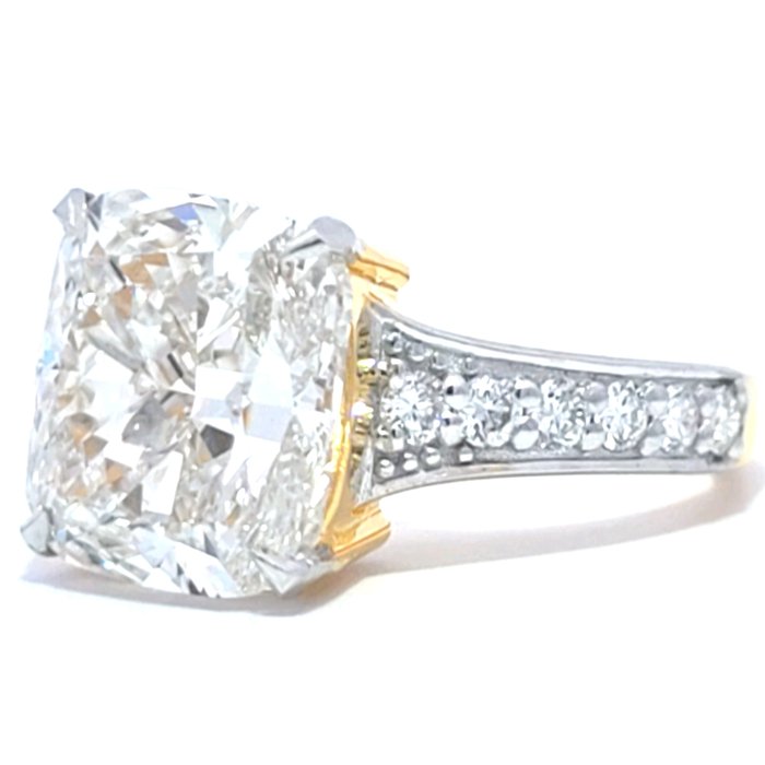 Ring - 14 karat Gulguld -  5.39ct. tw. Diamant (Laboratoriedyrket) - Diamant - Forlovelsesring