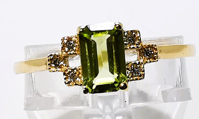 Ingen mindstepris - Ring - 14 karat Gulguld Peridot