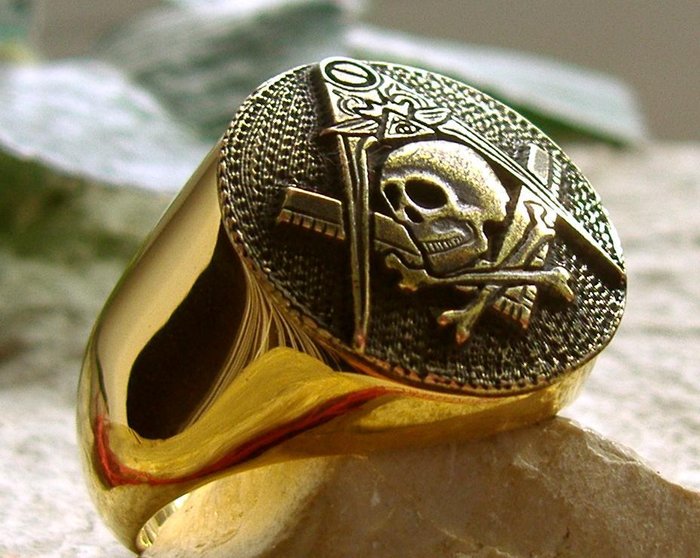 Håndlavet Vintage Masonic Bronze Skull 24kt forgyldt - Ring