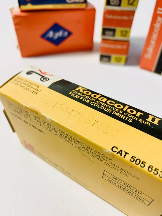 Agfa, Kodak, sakuracolor 120 mm film Ubrugt film