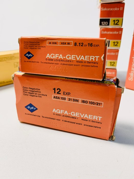 Agfa, Kodak, sakuracolor 120 mm film Ubrugt film