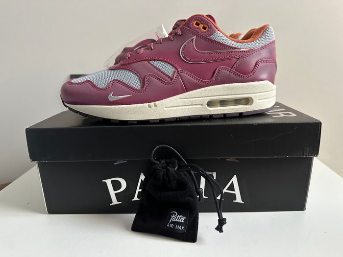 Nike - Patta - Sneakers - Størelse: EU 44