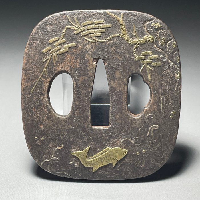 Katana - Karpe TSUBA Messing indlæg, Edo periode, Jern bagside, 70x65x5,7mm 145g - Japan - Edo-perioden (1600-1868)  (Ingen mindstepris)