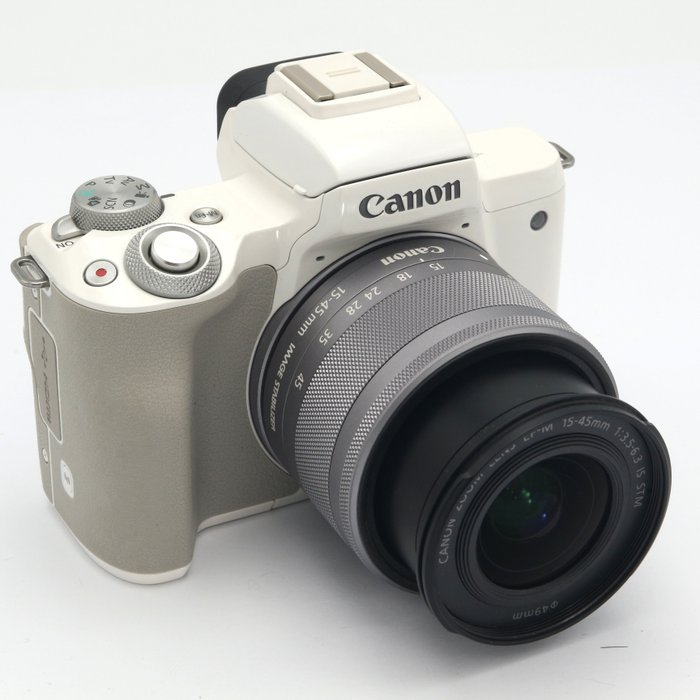 Canon EOS M50 wit + EF-M 15-45mm F/3.5-6.3 IS STM met nog maar 8000 clicks! #MIRRORLESS Digitalt refleks kamera (DSLR)