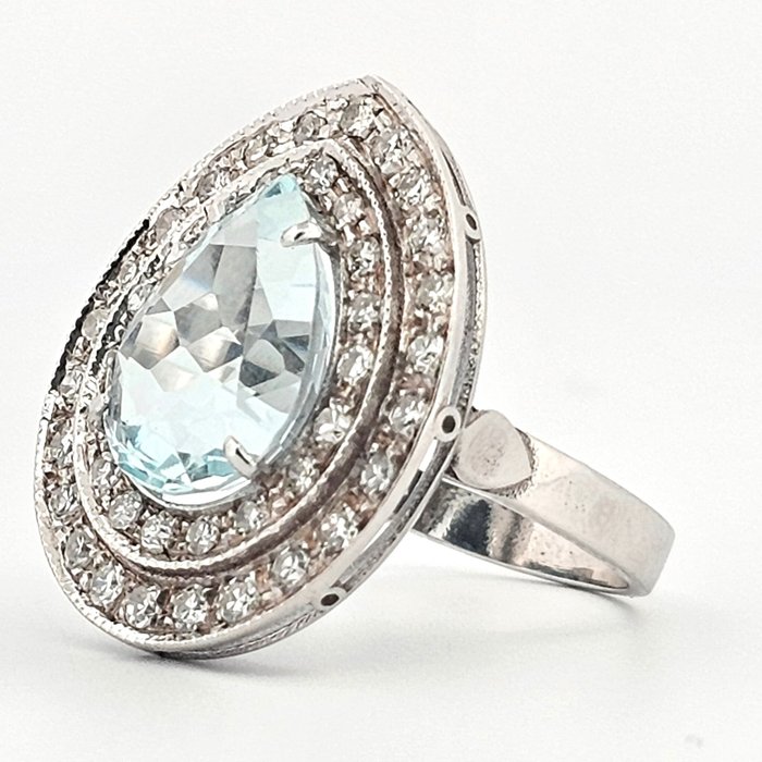 Ring - 18 kraat Hvidguld -  9.00ct. tw. Akvamarin - Diamant