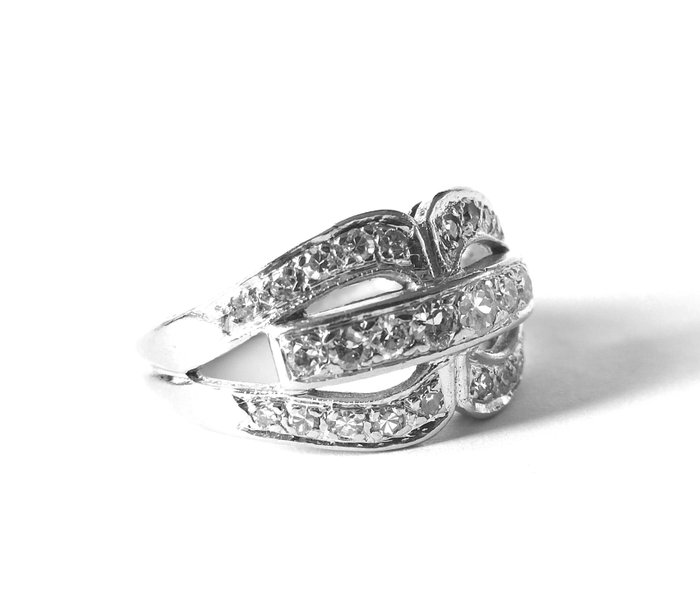 Ingen mindstepris - Ring - 14 karat Hvidguld -  1.04ct. tw. Diamant (Natur)