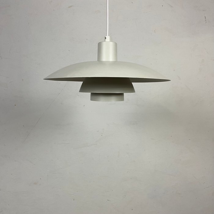 Louis Poulsen - Poul Henningsen - Hængende lampe - PH 4/3 - Aluminium