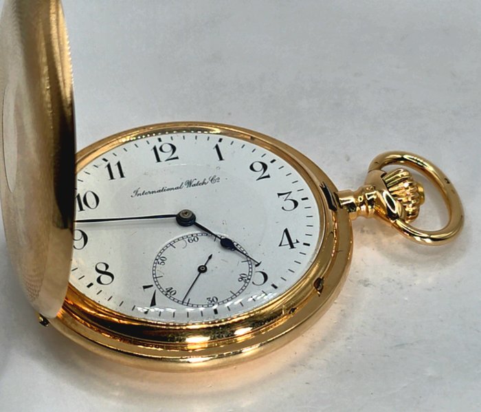 International Watch Co Schaffhausen - 14K Goldsavonette - Kaliber 53, 19lig., H 6 1/2 - Schweiz omkring 1908