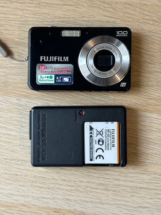 Fujifilm FinePix J20, FinePix J10 Digitalkamera