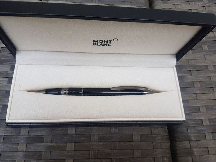 Montblanc - StarWalker Midnight Black - Kuglepen