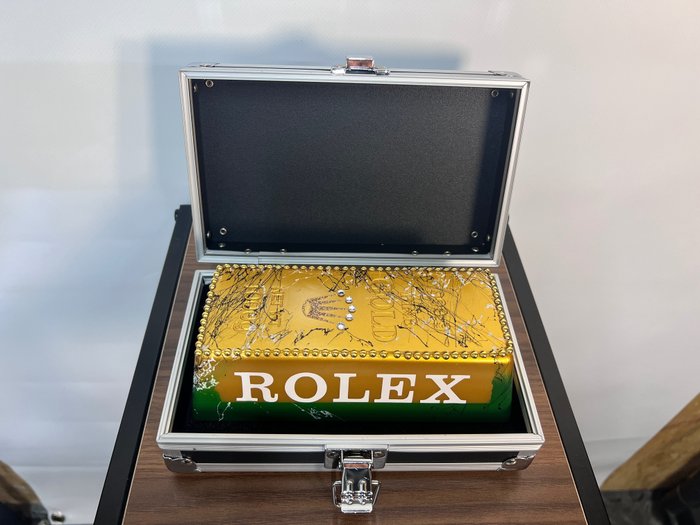 Vanessa Fodera (1981) - ROLEX - LOVE BOX NO WAR