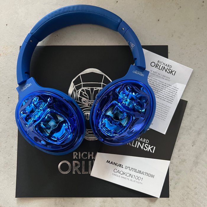 Richard Orlinski (1966) - Headphones King Kong - Blue Metallic (incl box and COA)