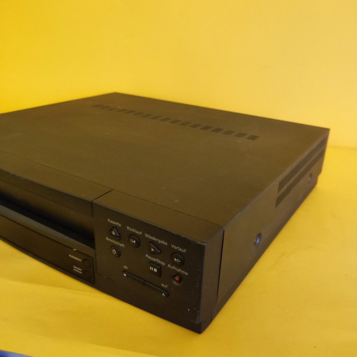 Philips VR 232/02 VHS recorder