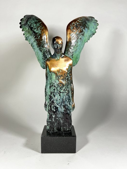 J. Zak - Guardian Angel - Bronze - 50 cm