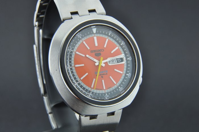 Seiko - UFO - Ingen mindstepris - 6119-6400 - Mænd - 1970-1979