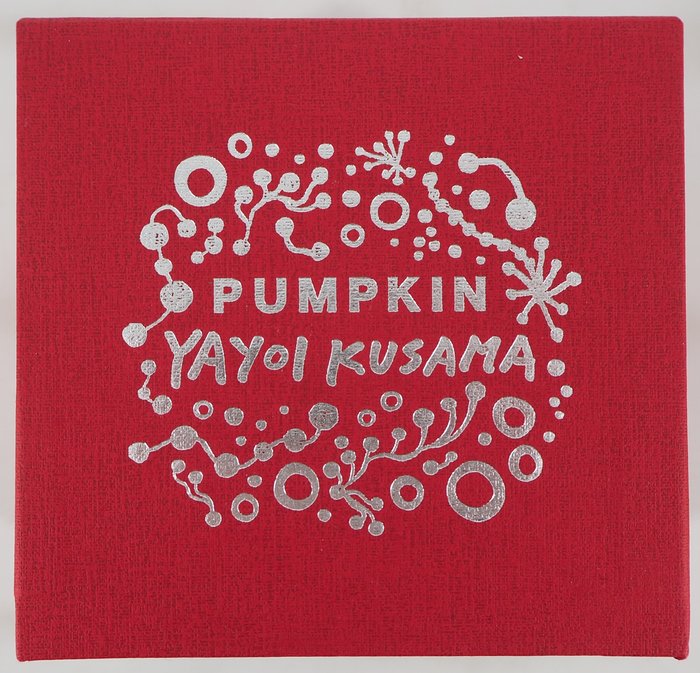 Yayoi Kusama (1929) - Dots obsession (pumpkin red)