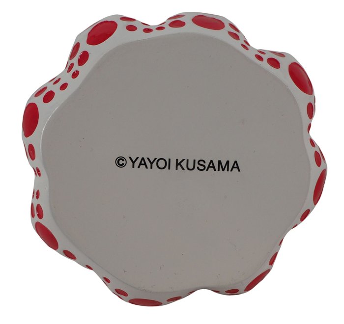 Yayoi Kusama (1929) - Dots obsession (pumpkin red)