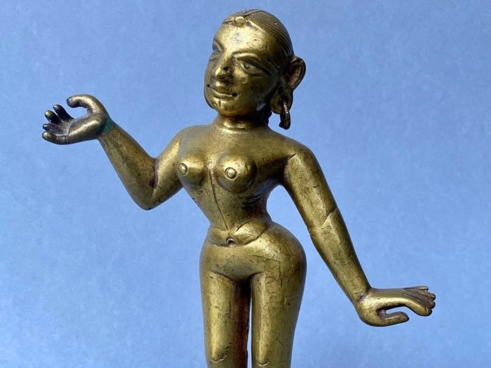 Radha guden Krishnas evige følgesvend - 21 cm - Engangs voks bronze støbning - Indien - Mogulriget (1526-1857)