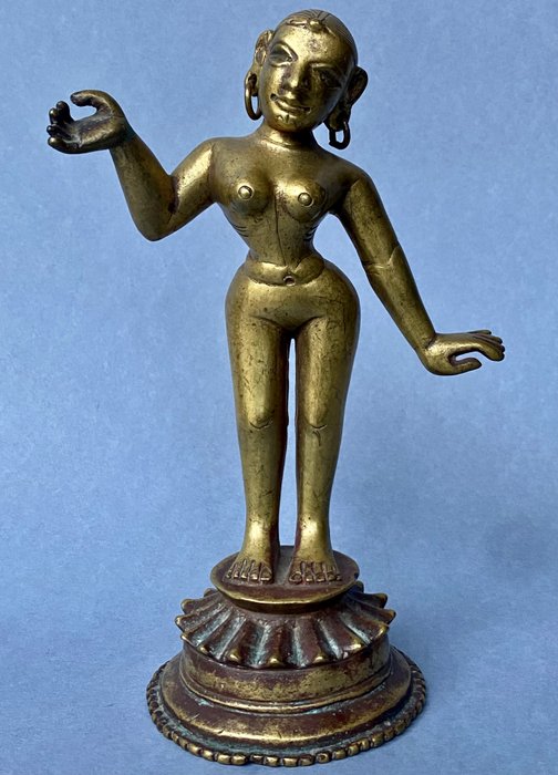 Radha guden Krishnas evige følgesvend - 21 cm - Engangs voks bronze støbning - Indien - Mogulriget (1526-1857)