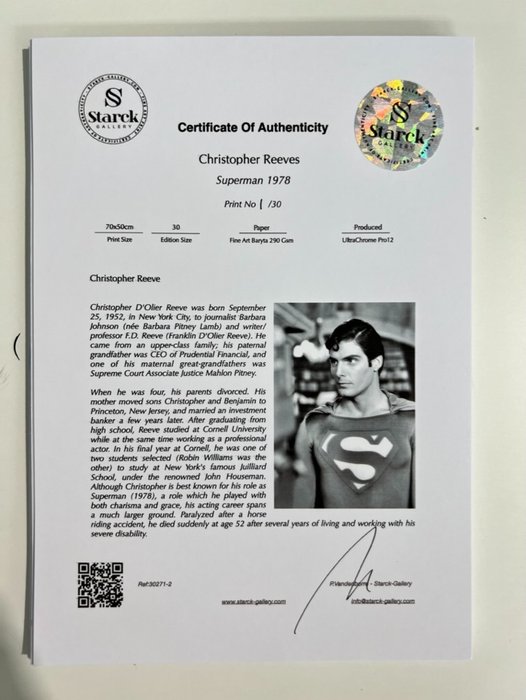 Superman 1978 - Christopher Reeves - Fine Art Photography - Luxury Wooden Framed 70X50 cm - Limited Edition Nr 04 of 30 - Serial ID - Original Certificate (COA), Hologram Logo Editor and QR Code - 100% New items.