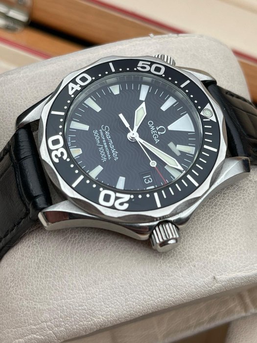 Omega - Seamaster Diver 300M - 168.1641 - Unisex - 2000-2010