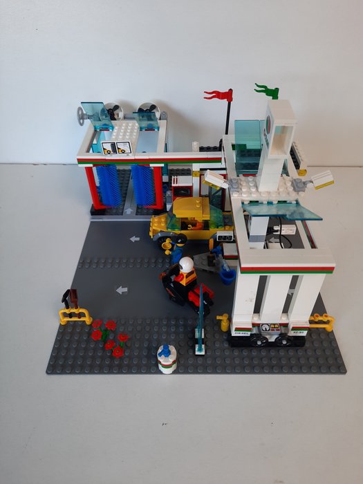 Lego - City - 7993 - Benzinestation