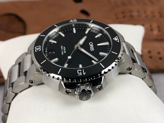 Oris - Aquis Date Automatic - 01 733 7731 4154-07 8 18 05P - Kvinder - 2011-nu