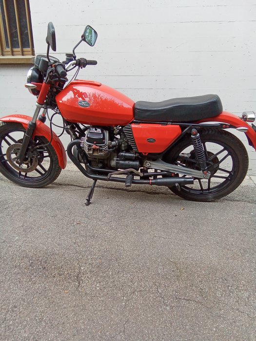 Moto Guzzi - V 35 II - 350 cc - 1984