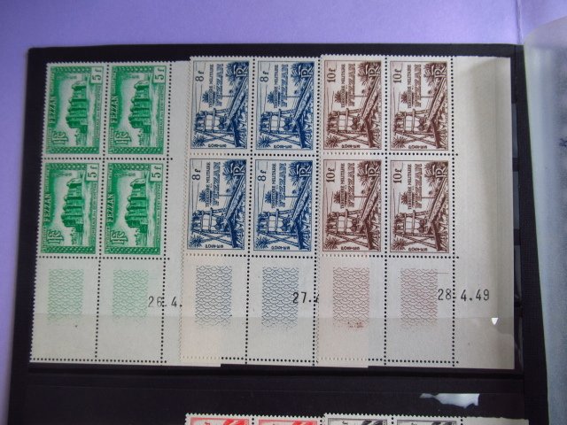 Fezzan 1946/1951 - komplet inklusive daterede hjørner og luftpost - Yvert n°38/67 et PA n°6/7 et Taxe 6/11