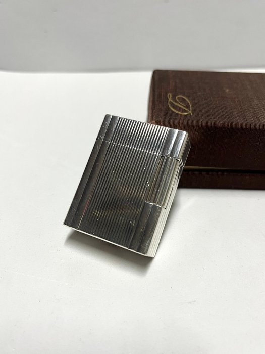 S.T. Dupont - L1 BR small - Silver plated Godrons Lateraux  Ligne - Lighter - Forsølvet